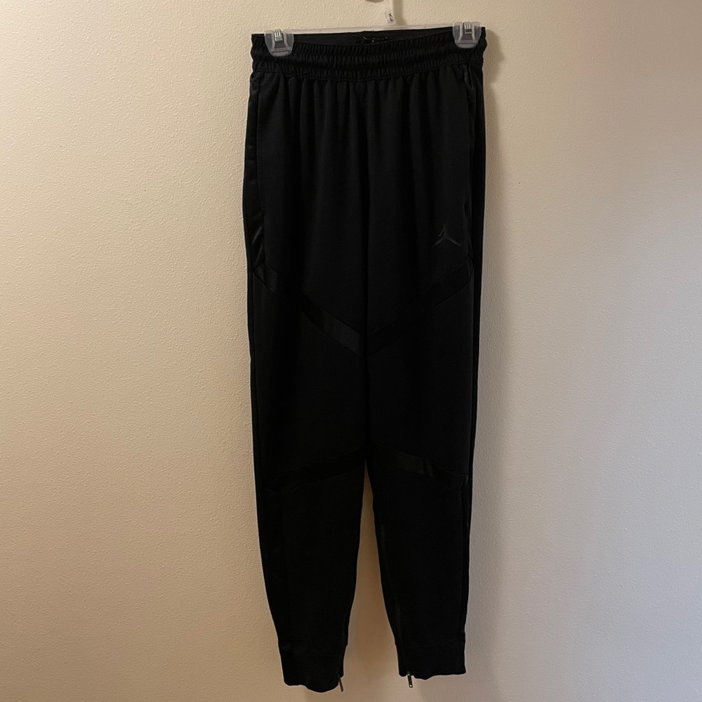 Air Jordan Nike black jogger pants small